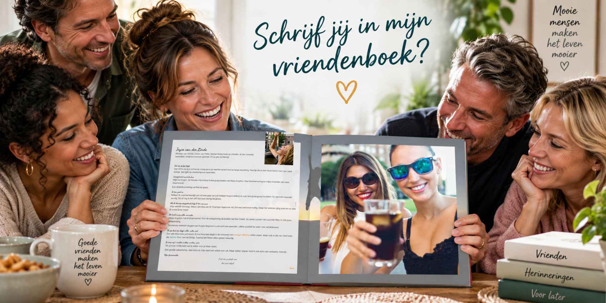 vrienden die samen een vriendenboek voor volwassenen bekijken